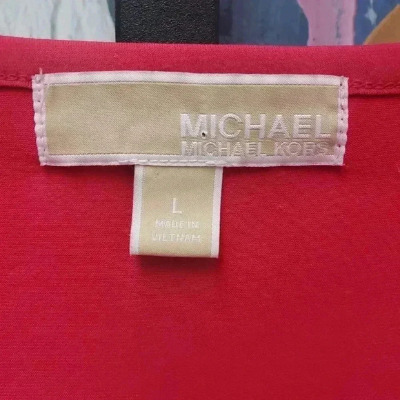Michael Michael Kors Drape Front Fuchsia Top - Picture 2 of 4